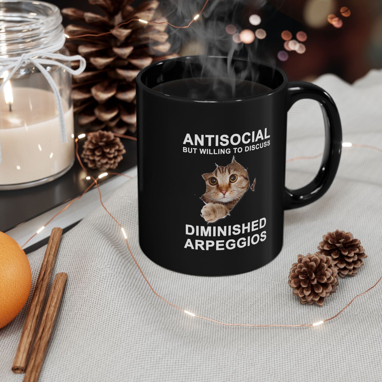 Shy Cat 11oz schwarze Kaffeetasse | Humorvolle Morgenkaffeetasse | Einzigartige Teetasse für Gitarristen | Neuartige Haushaltswaren für Musikliebhaber